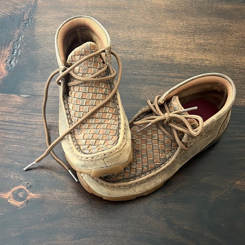 Twisted X Chukka